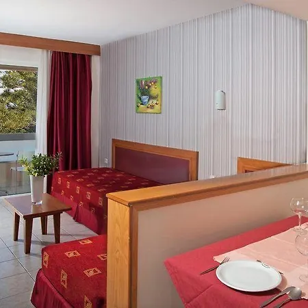 Continental Apartment